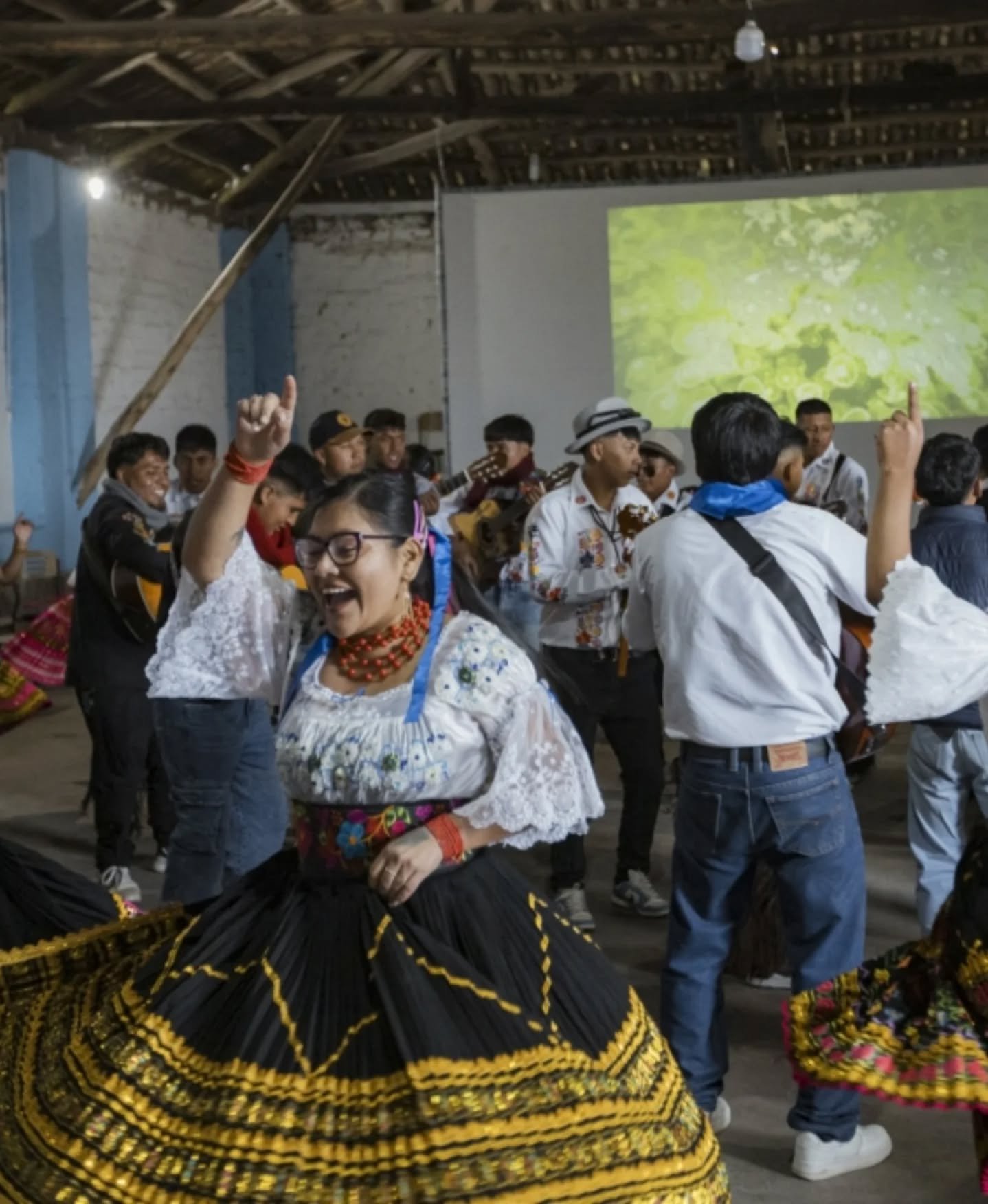 Bailes y cultura